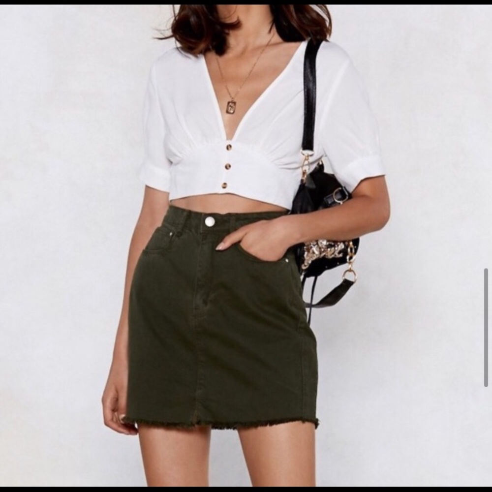 NWT Nasty Gal White Cropped Top SZ M